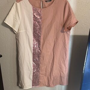 SHEIN Women's Pink and White Sequin Top